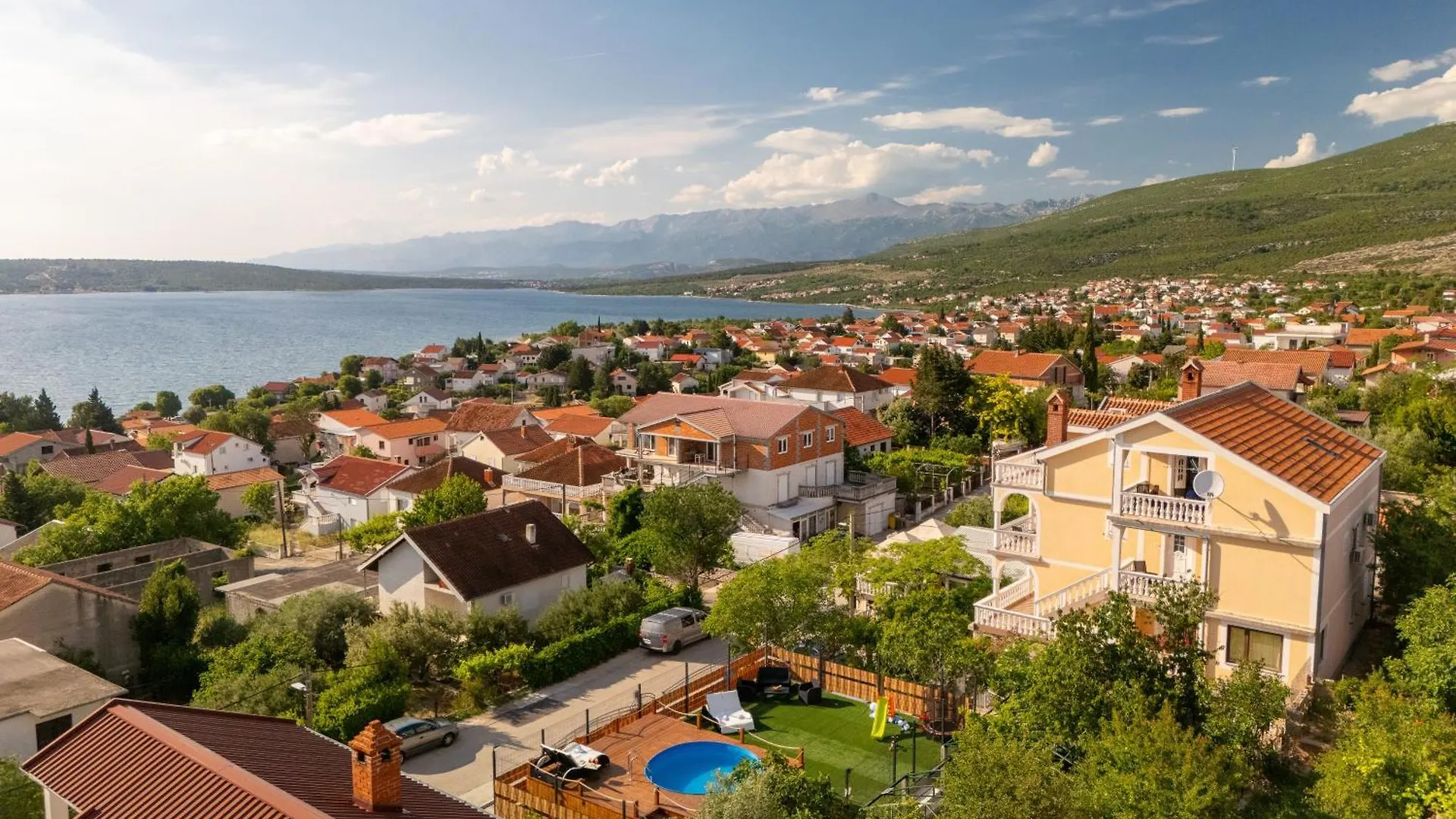 Apartment Adriatic Guest House Milic - Summer Rooms Gornji Karin