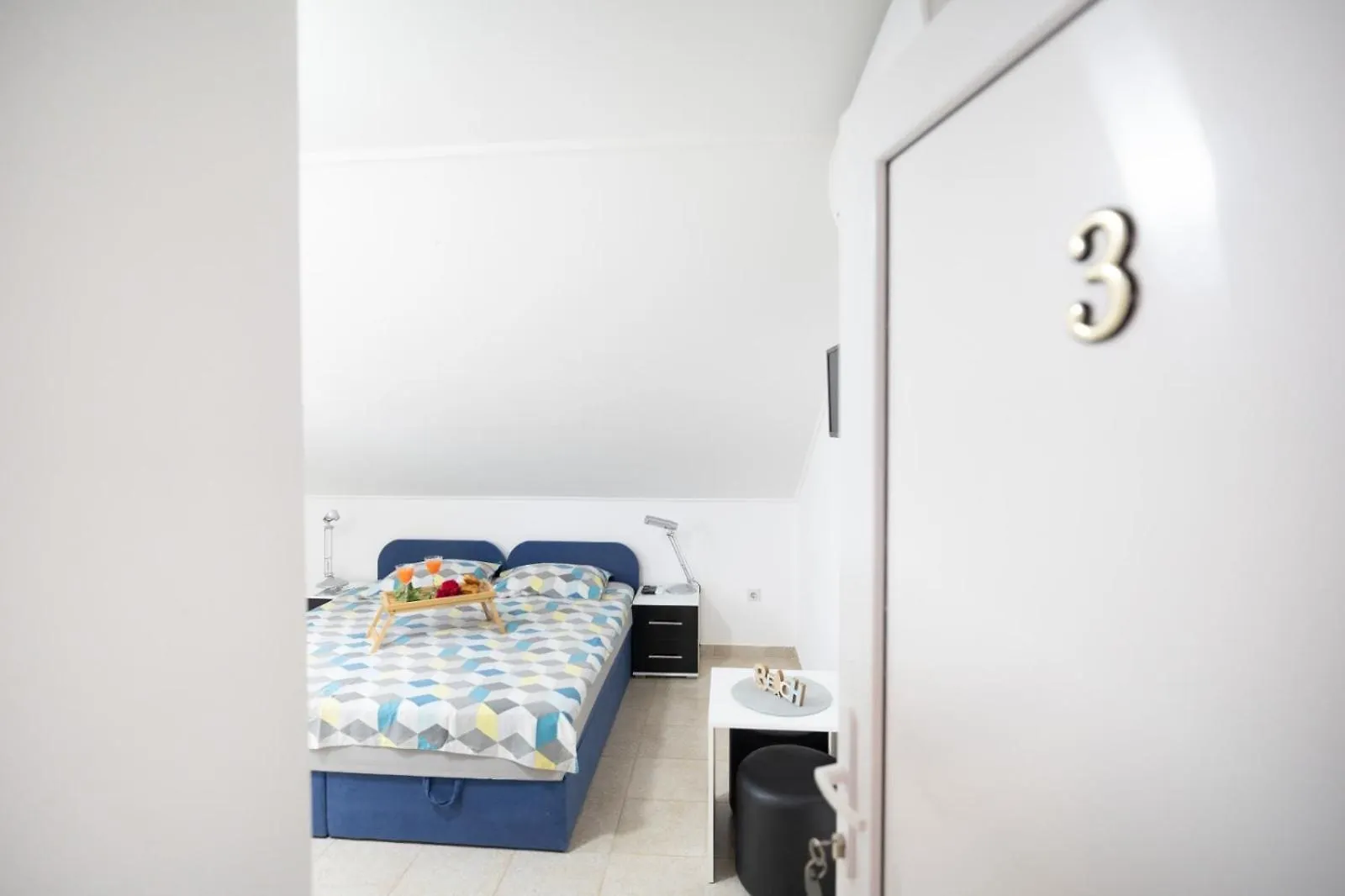 Apartment Adriatic Guest House Milic - Summer Rooms Gornji Karin Croatia