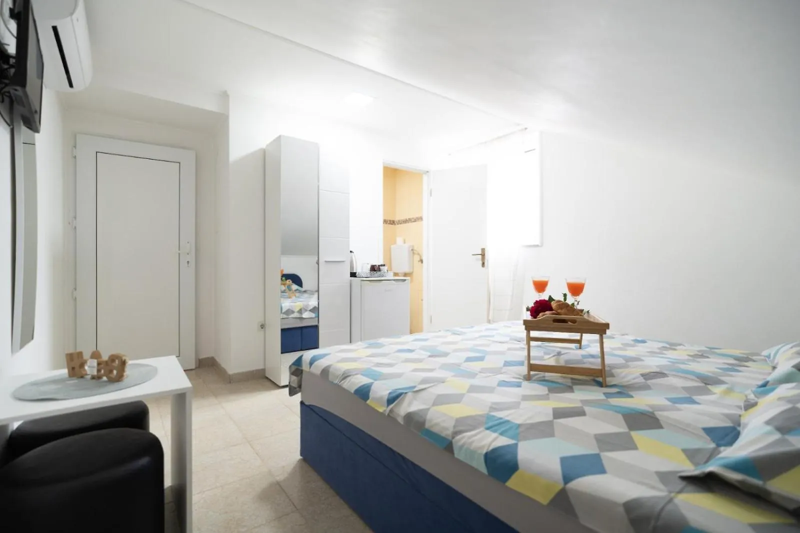 Adriatic Guest House Milic - Summer Rooms Gornji Karin