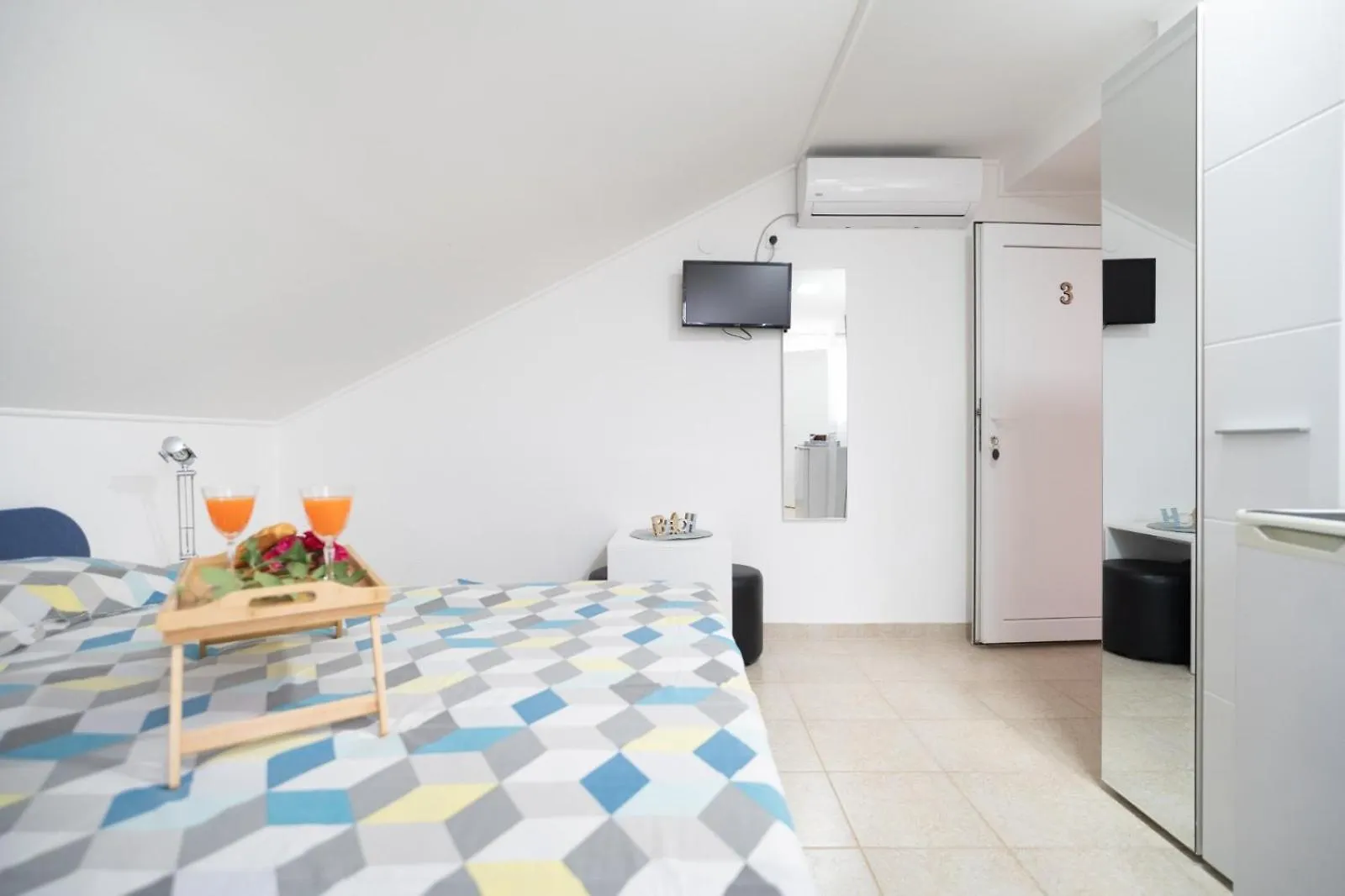 Adriatic Guest House Milic - Summer Rooms Gornji Karin Apartment